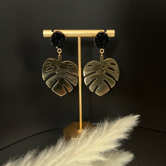 Elegant Gold Monstera Leaf Dangle Earrings - Trendy Boho Chic Leaf Earrings - Picture 12 of 16